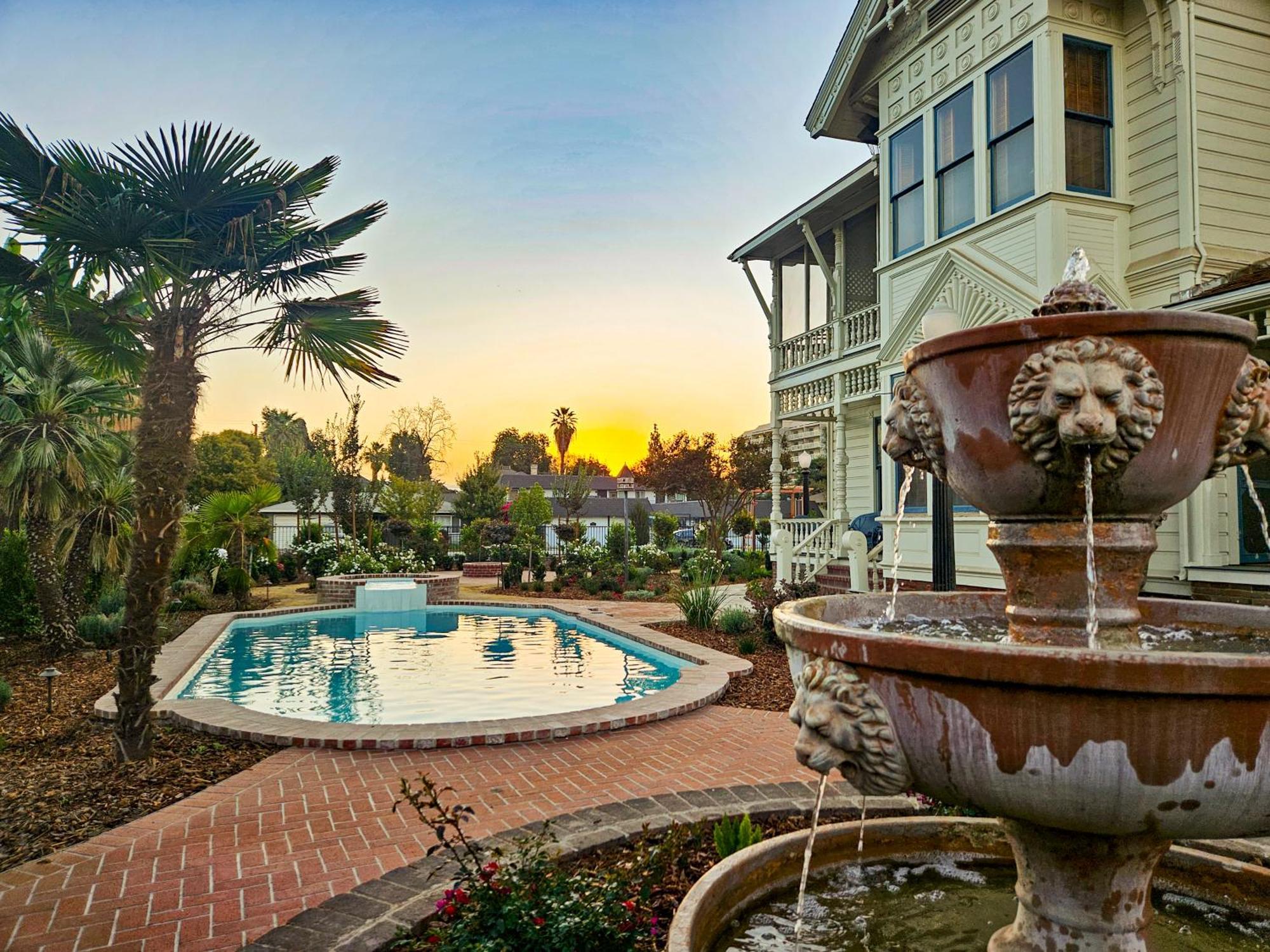 The Jd Hyde Historic Inn Visalia Zewnętrze zdjęcie