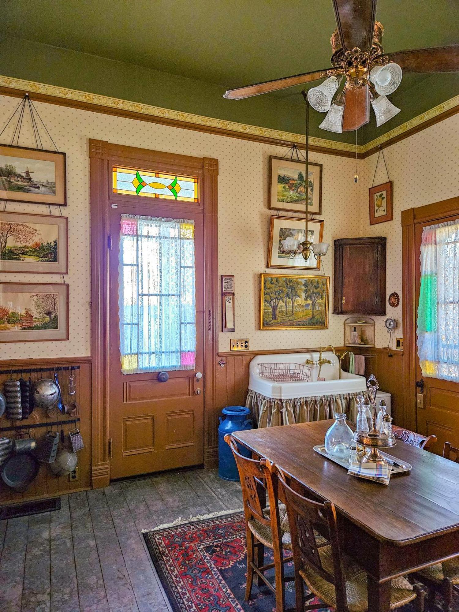 The Jd Hyde Historic Inn Visalia Zewnętrze zdjęcie